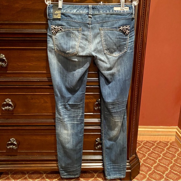 Express Embellished Zelda Low Rise Ultra Skinny Jeans | 4 - Picture 9 of 12